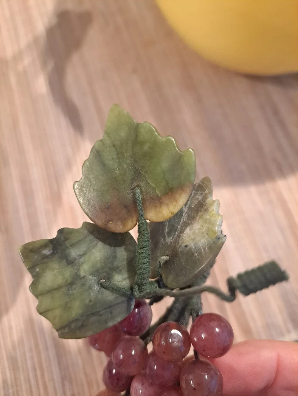 Vtg Jade and Rose Quartz Carved Grapes Bunch